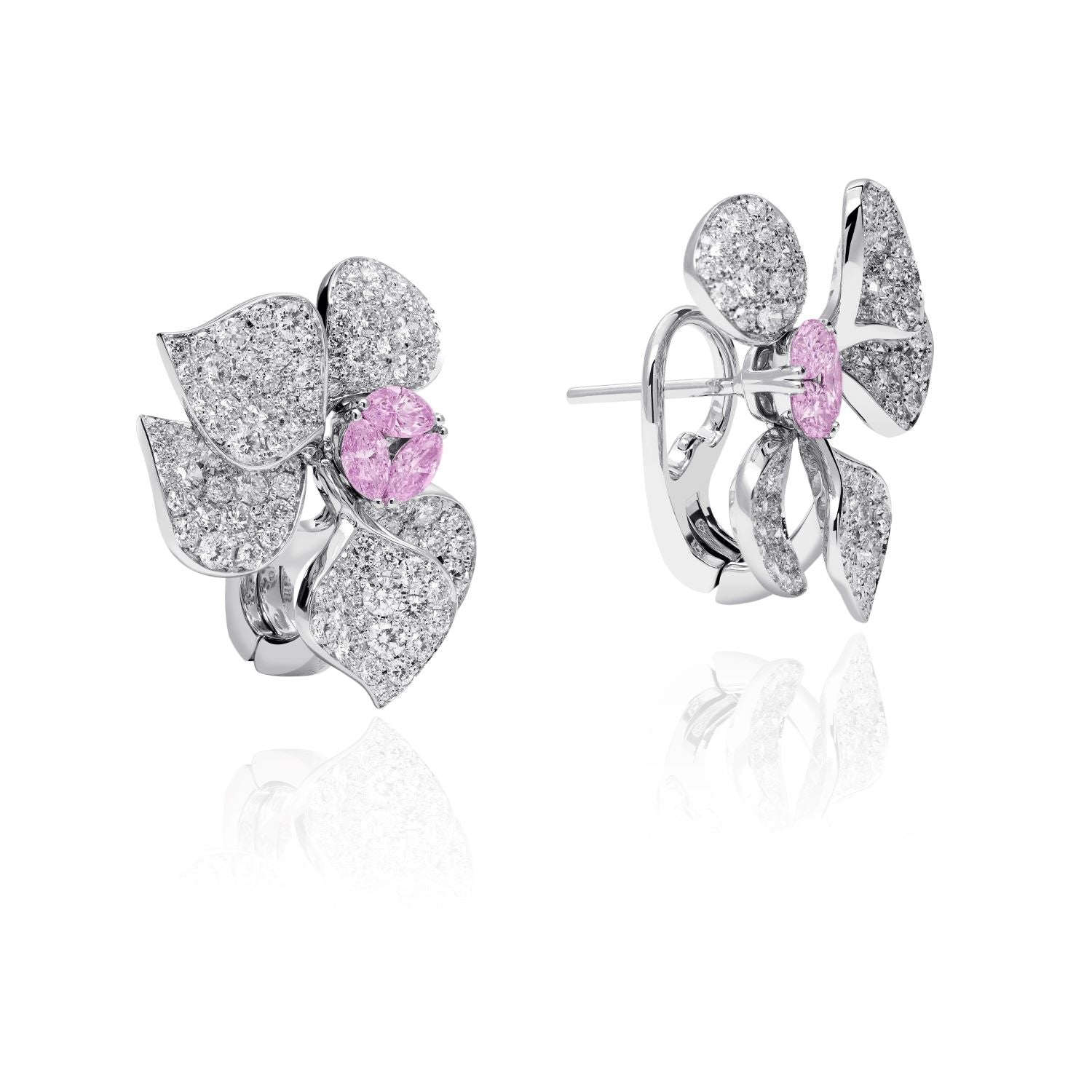 Earrings with pink sapphire