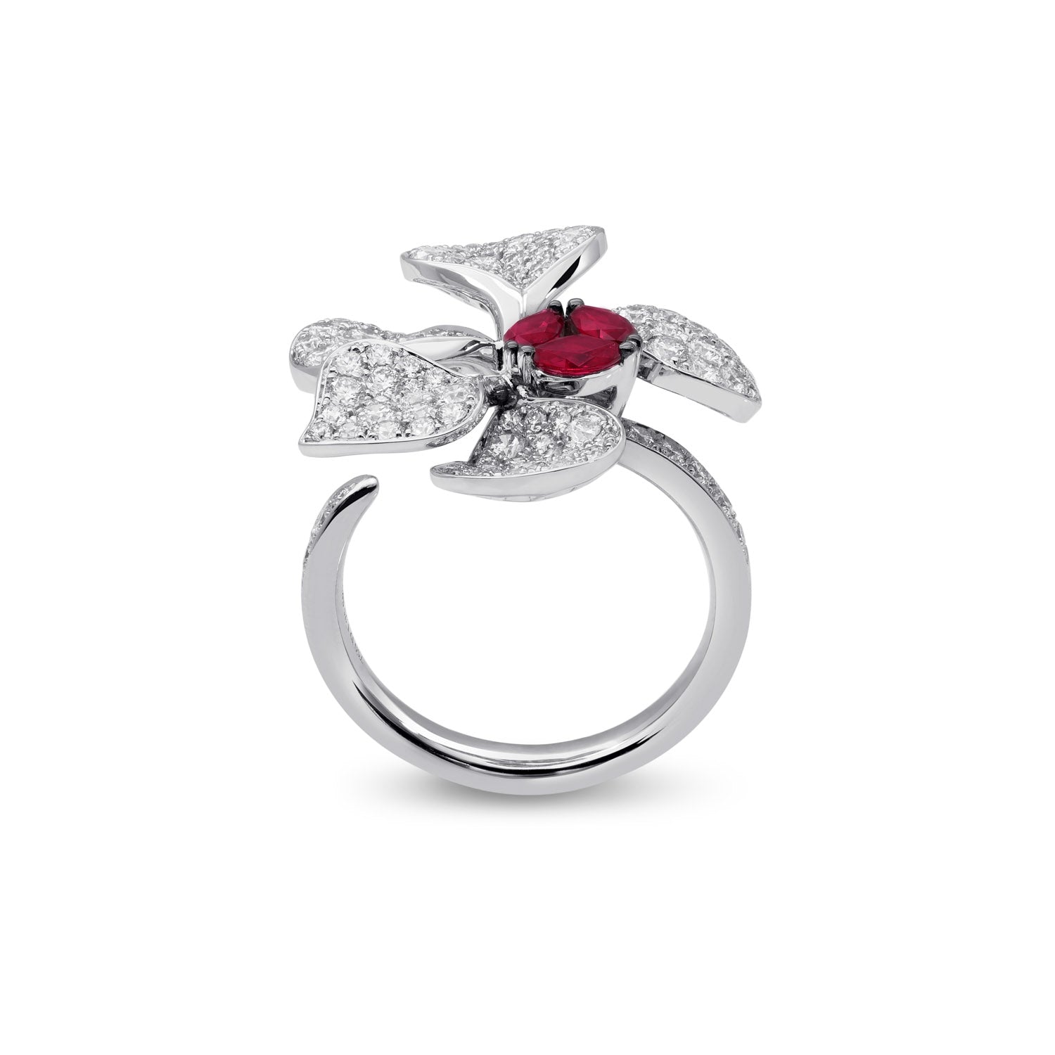 À FLEUR DE PARIS Ruby Ring