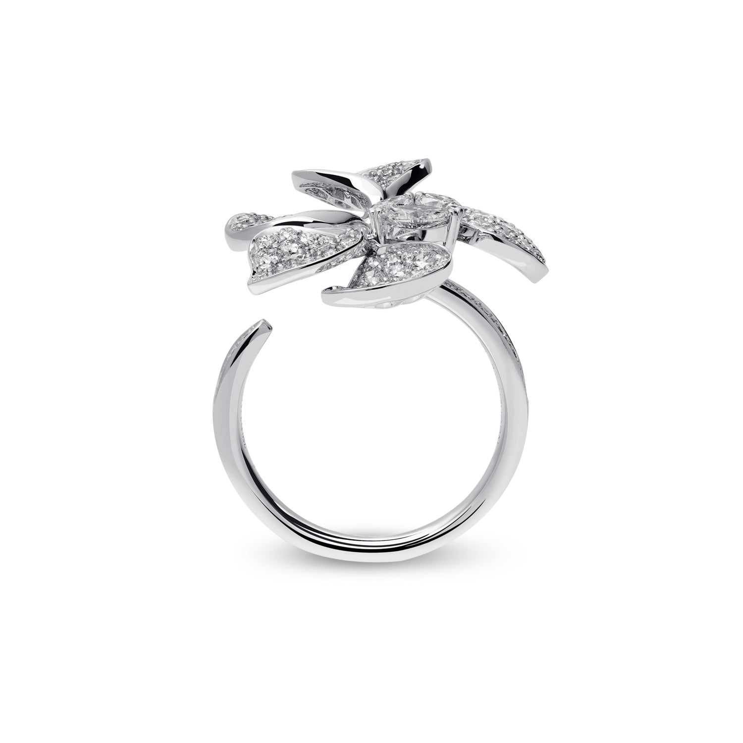 À FLEUR DE PARIS Diamant Ring