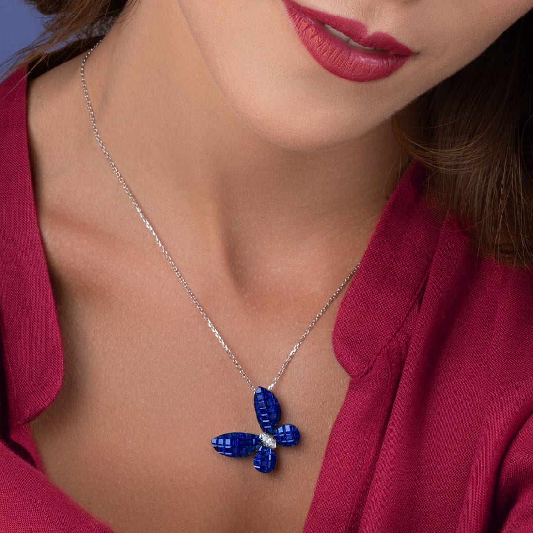 MADEMOISELLE B., round Shape Sapphire Pendant